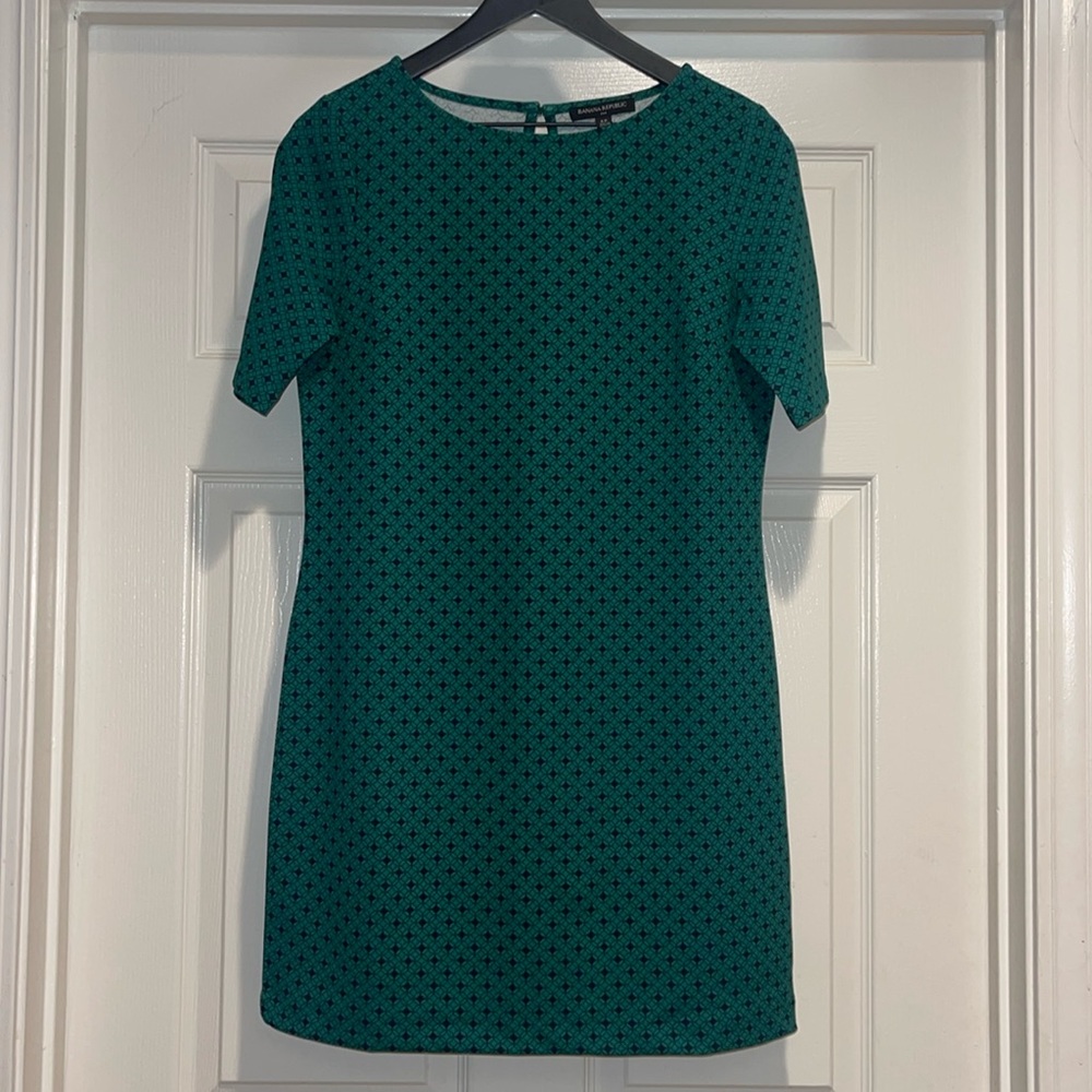 Banana Republic vintage geometric patterned dress